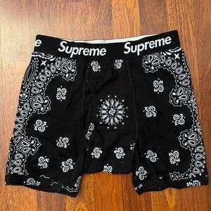 Supreme boxers